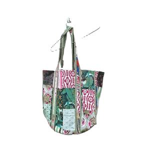 Sac fourre-tout matelassé léger en gros, grande capacité, en coton, sac à bandoulière pour femme toutes saisons - Product Image 1