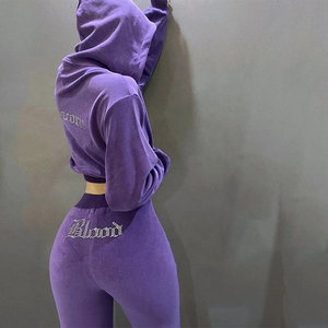Ensemble 2 pièces en velours imprimé strass pour femme : Sweat à capuche zippé et pantalon droit – Survêtement en velours pour femme - Product Image 2