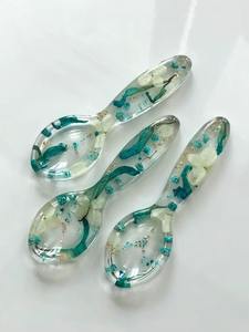 Cuillère de service réutilisable en résine artisanale de luxe TCE, couverts décoratifs haut de gamme, personnalisables, cadeau pour la maison, la salle à manger, l'hôtel, le café - Product Image 2