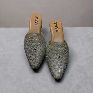 รองเท้าส้นสูงดีไซน์เนอร์โมจารี - Product Image 5