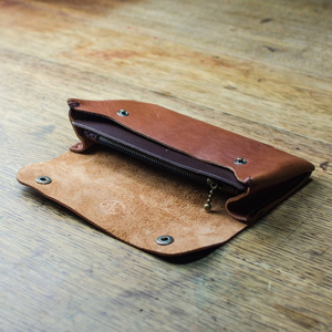 Custom Private Label Soft Genuine Cowhide Leather Bifold Wallet for <b>Men</b> Daily Use Factory Wholesale Customizable Made Pakistan - Product Image 2