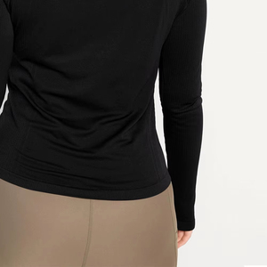 Vente en gros de maillots de bain pour femmes à manches longues anti-UV, rash guards personnalisés de qualité professionnelle - Product Image 5