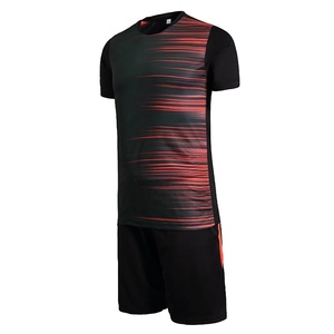 Uniforme de Fútbol Personalizado al por Mayor para Hombre con Nombre y Logotipo del Equipo Personalizados, 100% Poliéster Transpirable de Manga Corta - Product Image 6