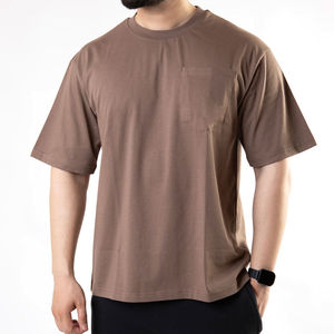 Vente en gros de t-shirts pour hommes personnalisés, couleur unie, surdimensionnés, 100% coton, poids lourd 300 g/m² - Product Image 2