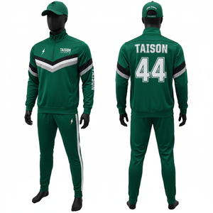 Traje de entrenamiento de fútbol americano para hombre, premium, 220 GSM, poliéster y spandex, con paneles verdes en chevron y logotipo con transferencia térmica. - Product Image 1