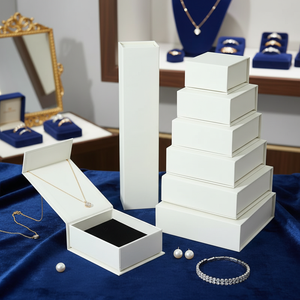 กล่องไปรษณีย์แบบใช้แล้วทิ้งจากเวียดนาม พร้อมเคลือบเงาและบุฟองน้ำ ปิดผนึกด้วยแม่เหล็ก รีไซเคิลได้ เหมาะสำหรับการขายอาหารปลีก - Product Image 5