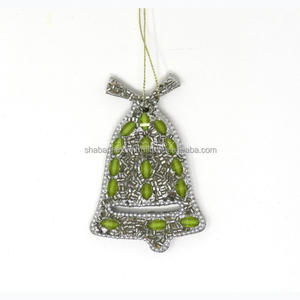 Cascabeles navideños para colgantes de árboles Decoraciones para celebraciones de fiestas de Nochebuena Hecho EN LA India - Product Image 1