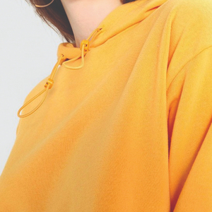 เสื้อฮู้ดครอปสีพื้นสำหรับผู้หญิง แขนยาวปกติ ความยาวสั้น ผ้าถักนิตติ้ง ผ้าฝ้าย สวมใส่สบายๆ ในฤดูใบไม้ร่วง - Product Image 6