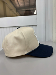 Casquette de baseball pour adulte en sergé de coton bicolore, fabriquée au Vietnam, avec logo brodé 3D personnalisable et cordon, style intemporel pour le quotidien - Product Image 3