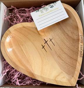 Bol de prière en bois artisanal en forme de cœur, qualité supérieure, finition magnifique, travail unique fait main, cadeau d'anniversaire, décoration de table, respectueux de l'environnement - Product Image 1