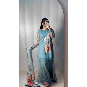 Ensemble Salwar Kameez en polyester fantaisie, imprimé numérique et broderie Khatali authentique, idéal pour les fêtes - Product Image 4