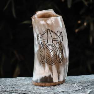 Tazas de Cerámica Vikingas Excepcionales para Regalos de Fiesta, Estilo Clásico con Inspiración Tradicional, Bordes Suaves, Hechas a Mano con Calidad Superior - Product Image 3
