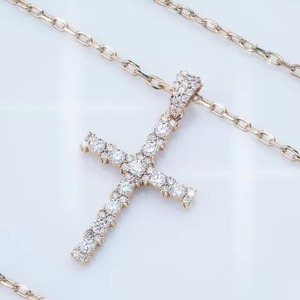Colgante de Moissanita VVS con Diseño Cruzado, Colgante de Plata 925 con Incrustaciones, Joyería de Fe Cristiana, Joyería Religiosa, Regalos Bapistam - Product Image 2