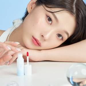 Tinte Labial Coreano Water Tok Tint CW01 Peach Salt de Cat's Lab, Tinte Labial Acuoso con Alto Pigmento, Larga Duración, Acabado Hidratante y Brillante - Product Image 3