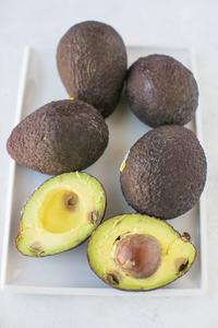 Oferta Especial: Aguacate Entero Congelado de Primera Calidad, Delicioso, Hecho en Vietnam, Empacado en Bolsas de Varios Tamaños - Product Image 5