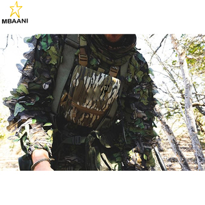 Sweat-shirts de chasse pour hommes à capuche avec fermeture à bouton-pression et motif camouflage - Product Image 2