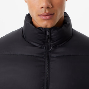 Vestes matelassées pour hommes conçues sur mesure par le fabricant OEM, vêtements de rue tendance, vêtements d'extérieur, manteau d'hiver épais pour le ski, veste matelassée pour hommes - Product Image 3