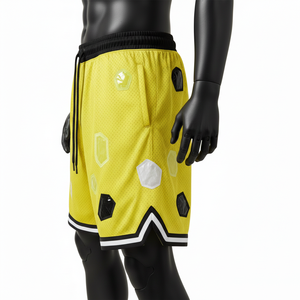 Pantalones Cortos de Baloncesto Transpirables de Malla de Poliéster de 160 GSM, Color Amarillo Neón, con Logotipo Personalizado Estampado y Bajo con Rayas - Product Image 3