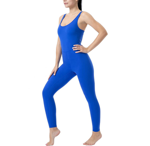 Combinaison de sport moulante en nylon personnalisée pour femme, idéale pour le yoga et le fitness, dos nu, vente en gros - Product Image 3