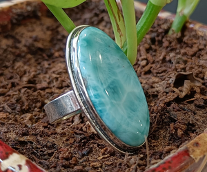 Grande bague ovale en larimar bleu, pierre précieuse naturelle bleue - Product Image 4
