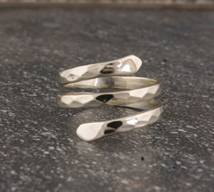 Anillo de banda geométrico clásico de plata de ley 925, liso, simple, de alto brillo, unisex, para bodas y fiestas, venta al por mayor - Product Image 5