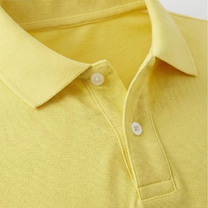 Polo en piqué 100% coton jaune à manches courtes pour homme, décontracté, respirant, coupe classique, design tricoté uni - Product Image 4