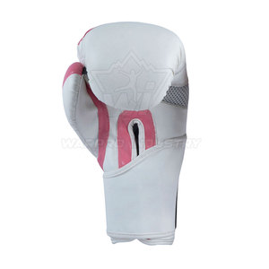 Guantes de Boxeo de Alto Rendimiento con Forro Interior Suave para un Ajuste Cómodo Durante el Cardio y la Práctica de Boxeo - Product Image 2