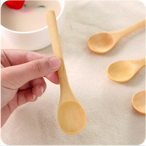 Cuillère à café en bois mince avec logo gravé, 13,5x1,5 cm, finition miroir - Product Image 2