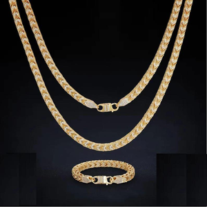 Collar de Cadena de Eslabones Chevron de Plata 925 de Lujo con Baño de Rodio y Moissanita, Joyería de Diseño con Aspecto de Diamantes, Regalo Unisex - Product Image 2