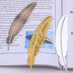 Marcapáginas de Metal Personalizado con Diseño de Pluma, Marcapáginas de Latón con Pluma, Venta al por Mayor para Niños Escolares, Regalo - Product Image 5