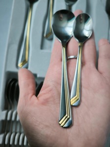 Ensemble de couverts de dessert de luxe écologiques et durables en acier inoxydable avec motif doré, style rétro, pour mariage, manche en métal - Product Image 1