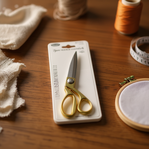 Forbici da Cucito Iln Tigera 200mm con Manico Dorato, Utensili per Cucito - Product Image 2