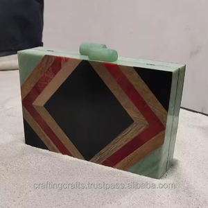 Elegante verde blanco resina pintado a mano Ángel boda bolso de mano estuche rígido monedero de noche para novias fiestas y ocasiones especiales - Product Image 3