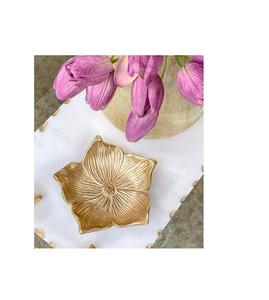 Atractivo Tazón de Chocolate Metálico que Realza la Mesa de Fiesta con un Toque Lujoso, Ideal para Entretener Invitados - Product Image 3