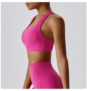 Soutien-gorge de sport rose uni personnalisé OEM pour femme, maintien élevé, dos nageur, bretelles réglables, logo avant, respirant pour le yoga et le fitness - Product Image 2