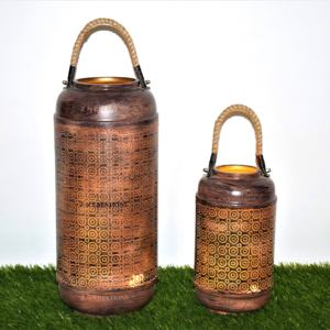 Linterna de vela LED de hierro única personalizada, tarro de cristal creativo, portavelas para Navidad, escritorio decorativo, decoración del hogar - Product Image 1