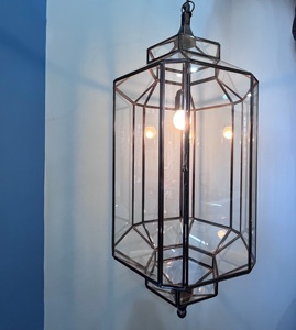 Lámpara Colgante Decorativa LED con Marco Negro de Vidrio/Latón, Luz Blanca Cálida Suave, Forma Larga y Grande, para Sala de Estar - Product Image 5