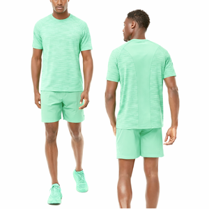 T-shirt et short de sport pour homme, personnalisés, couleur vert menthe, respirants, pour la gym et l'entraînement. - Product Image 1
