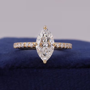 Anillo de Compromiso con Diamante Cultivado en Laboratorio de 3 Quilates, Corte Marquesa, Plata 925, Joyería Elegante y Sostenible, Solitario Atemporal, Moderno y Minimalista - Product Image 1