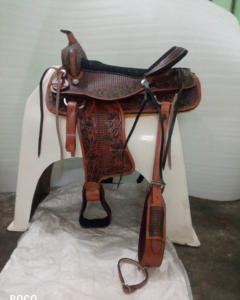 Selle de cheval faite à la main en cuir confortable et durable course Western plaisir équitation selle de cheval anglaise selle de cheval robuste - Product Image 2