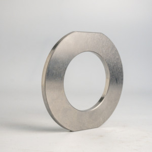 AMT VINA Plaquette de calage à double bord plat en acier inoxydable usinée CNC de haute précision, personnalisée OEM, certifiée ISO9001 Hanoi - Product Image 1