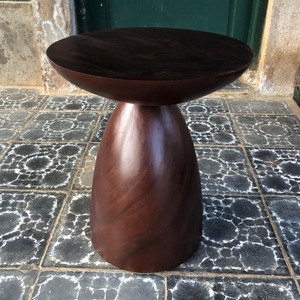 โต๊ะข้างทรงสูงทำจากไม้สักแท้ งานฝีมือสุดหรู ดีไซน์โมเดิร์นเรียบง่าย เหมาะสำหรับตกแต่งบ้าน โรงแรม และวิลล่า - Product Image 3