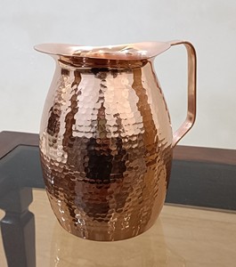 Pichet en cuivre personnalisé de haute qualité pour servir de l'eau, du jus ou des cocktails - Product Image 2