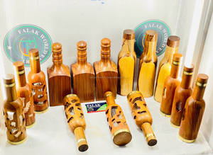 Botella de Agua 100% de Madera Pura |   A prueba de fugas y duradero |   Hecho a Mano y Ecológico |   Diseño Moderno |   Mejora la Salud de Forma Natural y Limpia - Product Image 6