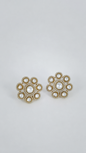 Pendientes de Plata 925 de Primera Calidad, Chapados en Oro, con Diseño de Flor Redonda y Pedrería Kundan, Joyería de Lujo para Mujer - Product Image 1