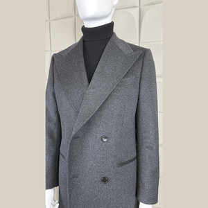<b>Men's</b> Grey Woolen Double Breasted Overcoat <b>Long</b> Thick Warm <b>Coat</b> with Lapel - Product Image 4