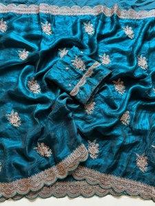 Reglance Élégant pour Saree en Soie Satinée Broderie Multicolore Travaux de Fil Intricats Anti-Plis Séchage Rapide Design Traditionnel - Product Image 4