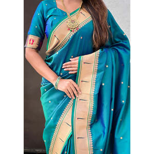 Sari de Seda Paithani Tejido con Zari Verde, 650g, Tejidos de Primera Calidad, Ropa India y Pakistaní en Stock - Product Image 2