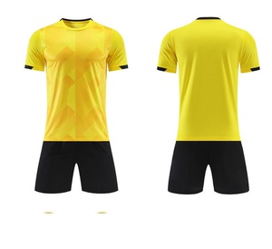 ชุดฟุตบอลสโมสร ชุดกีฬาฟุตบอลสั่งทำ ผู้ผลิตชุดกีฬาพิมพ์ลายแบบ Sublimation เสื้อและกางเกงขาสั้นทีม ชุดกีฬาระดับพรีเมียมสำหรับไซส์ M - Product Image 2