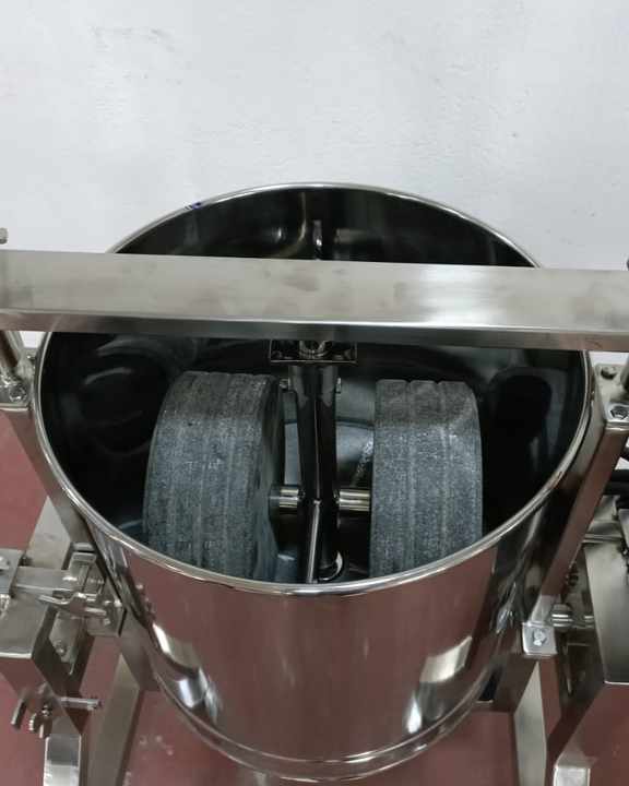 Sahith "High-Capacity 15L Tilting Wet Grinder for Smooth and Consistent Results"